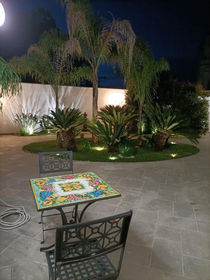 Bed and Breakfast Il Giardino Della Scuncerta Lecce Zewnętrze zdjęcie