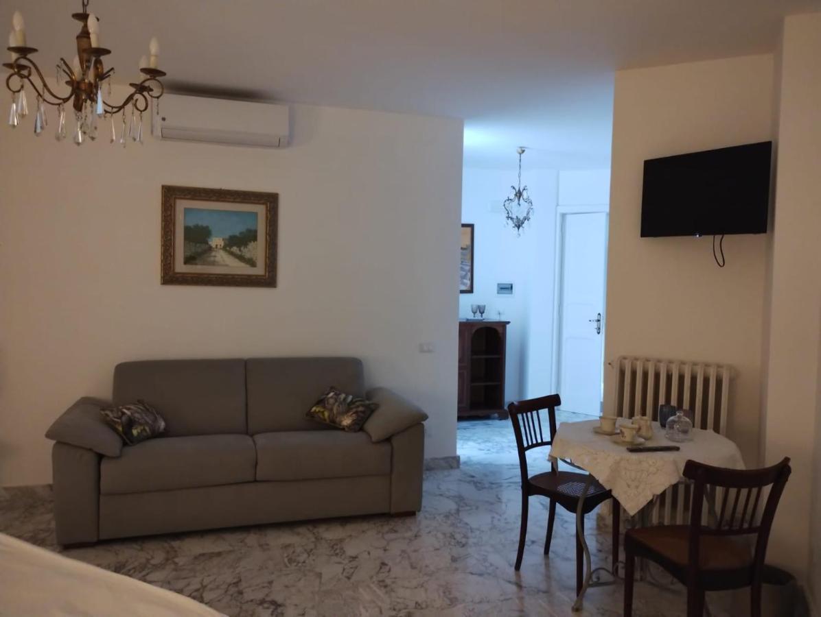 Bed and Breakfast Il Giardino Della Scuncerta Lecce Zewnętrze zdjęcie