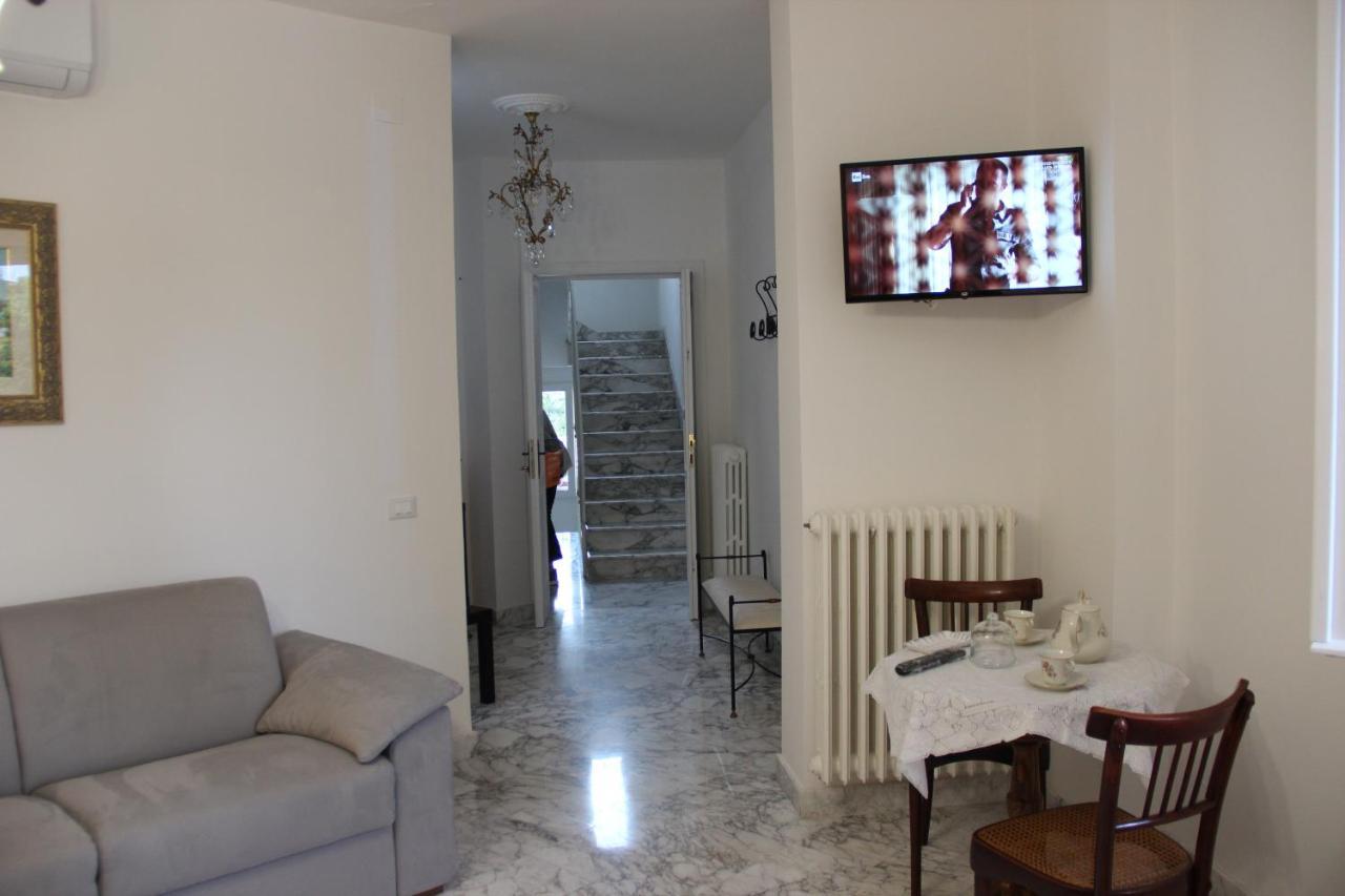 Bed and Breakfast Il Giardino Della Scuncerta Lecce Zewnętrze zdjęcie