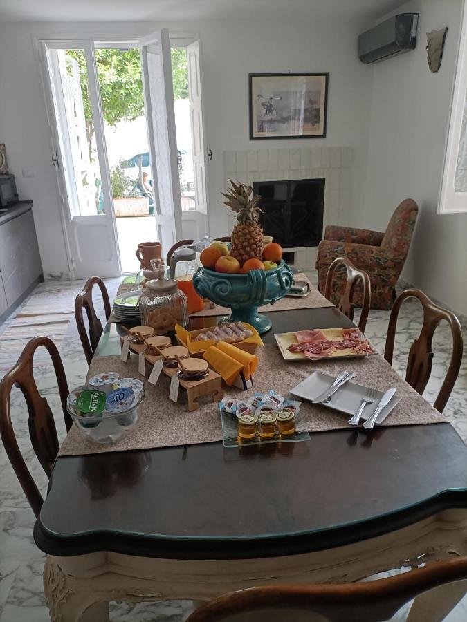 Bed and Breakfast Il Giardino Della Scuncerta Lecce Zewnętrze zdjęcie